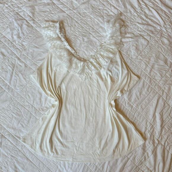 Brea canyon Tops - Brea canyon women’s xl Flowy boxy lace cami top cream dainty cottagecore rayon